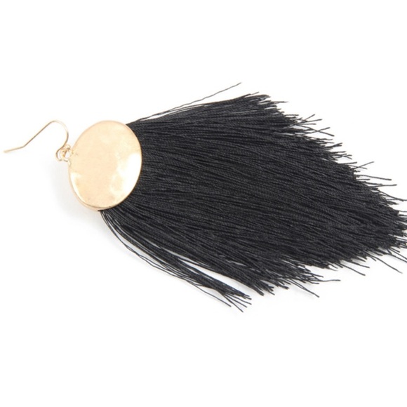 BOHEMIAN THREAD TASSEL HOOK DROP EARRINGS - BLACK - Picture 4 of 4